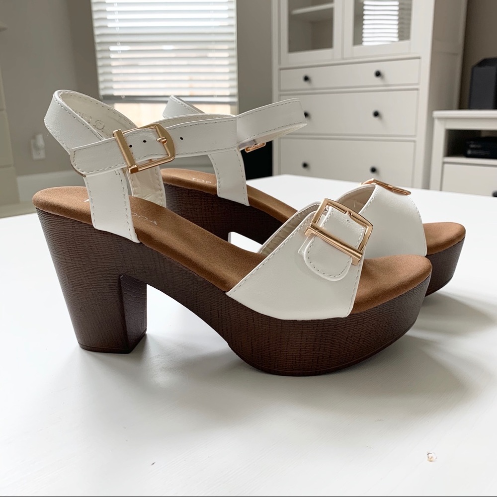 Top Moda White Platform Sandals